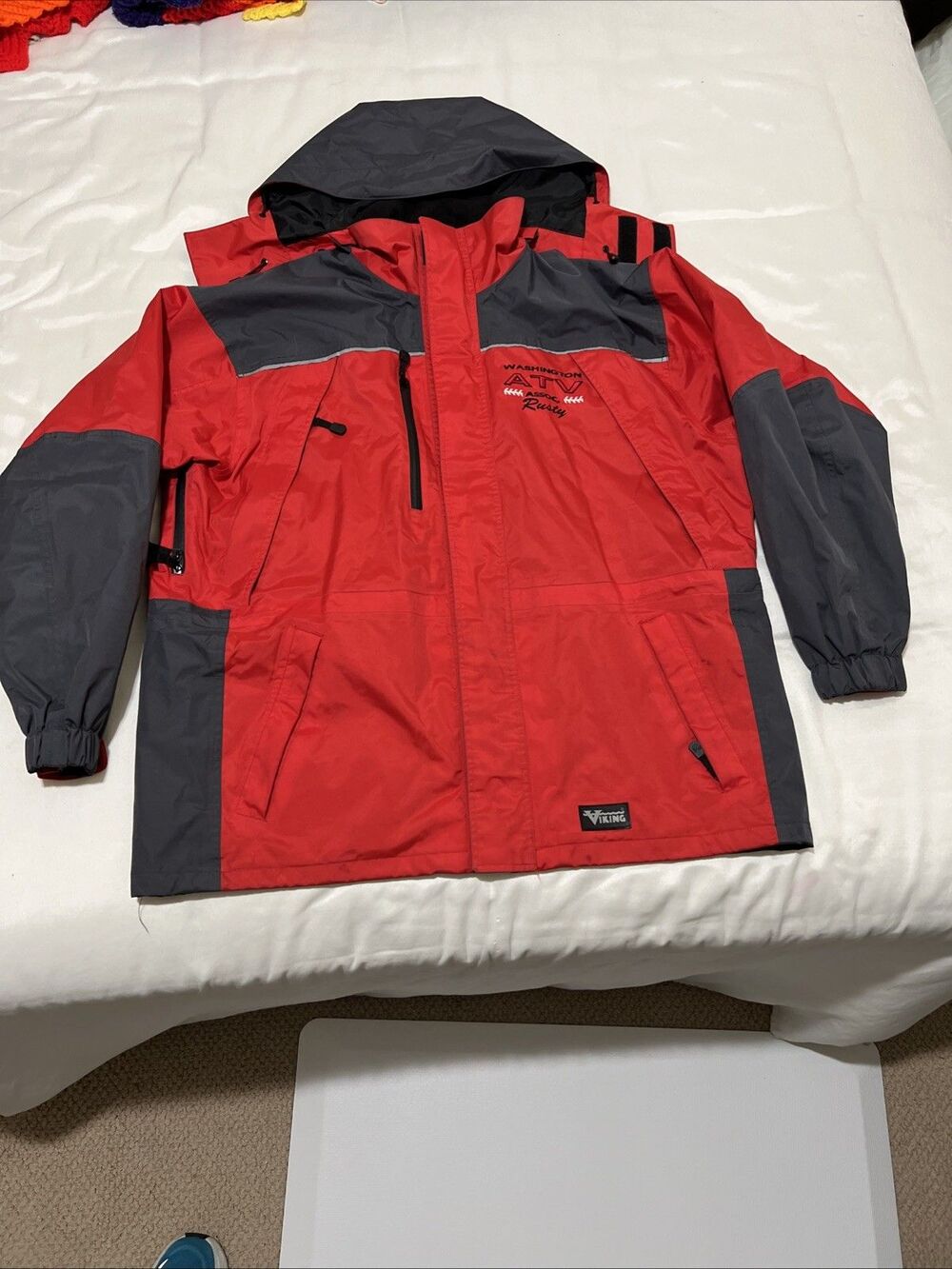Viking Tempest II Jacket Mens 2XL Red Black Hooded Waterproof Outdoors Gorpcore